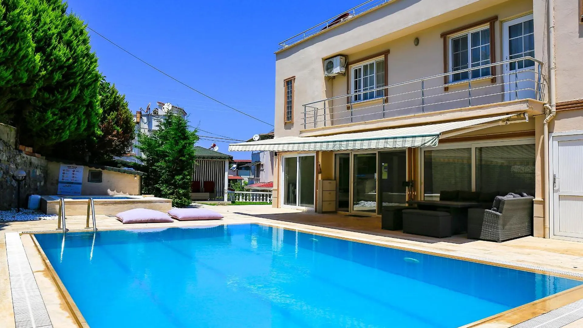 Villa Tuerkan Kuşadası